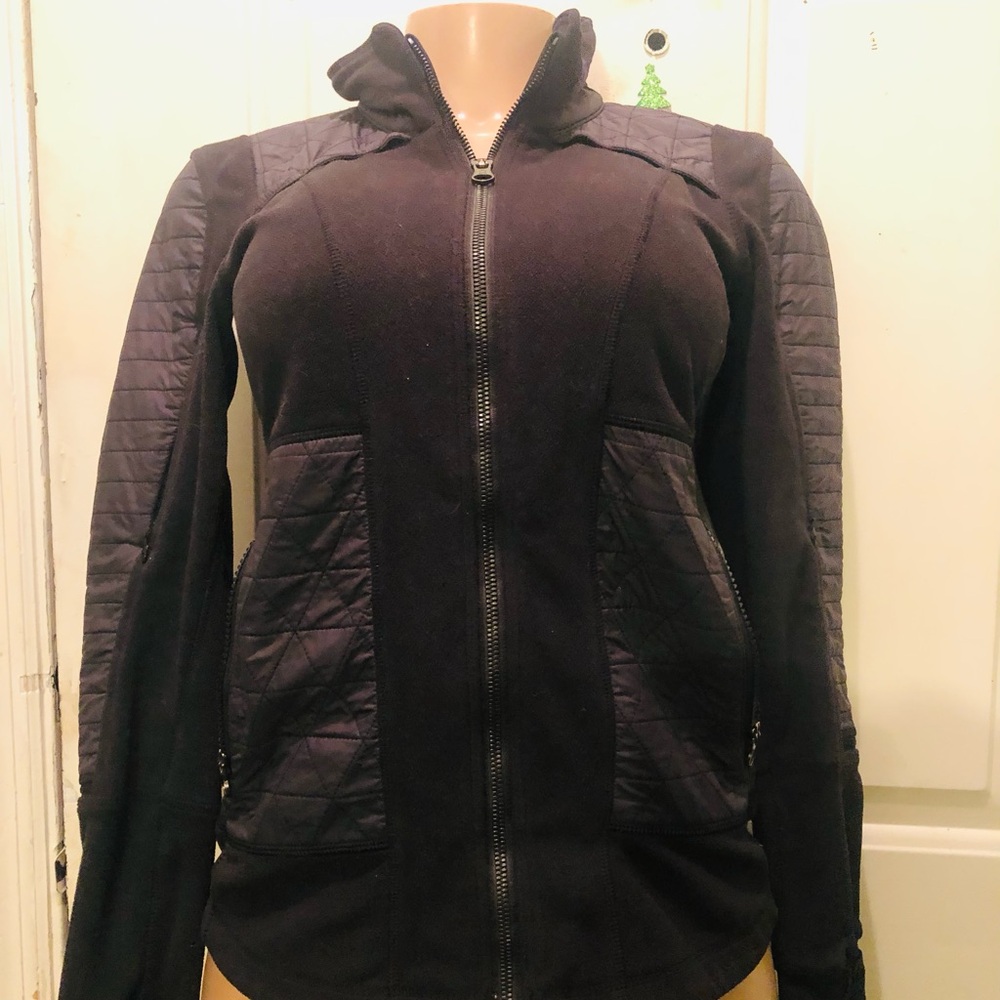 Lululemon Black and Gray Quilted Jacket